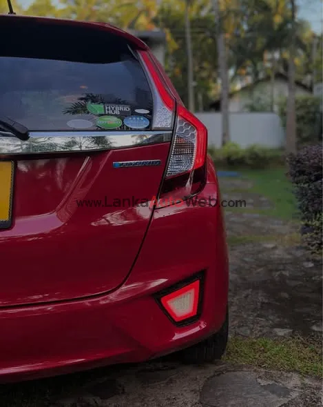 Honda Fit Gp5 Manufactured 2014 photo 2 in Gampaha, Gampaha