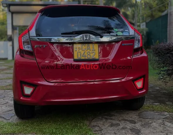 Honda Fit Gp5 Manufactured 2014 photo 5 in Gampaha, Gampaha