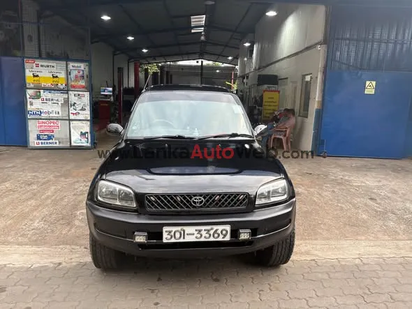 Toyota Rav 4 Short wheel Jeep photo 3 in Ratnapura, Ratnapura