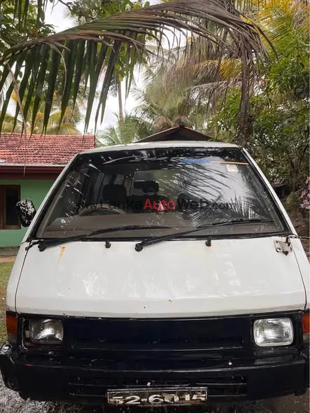 Nissan vanette largo දොර 5 photo 4 in Nikaweratiya, Kurunegala