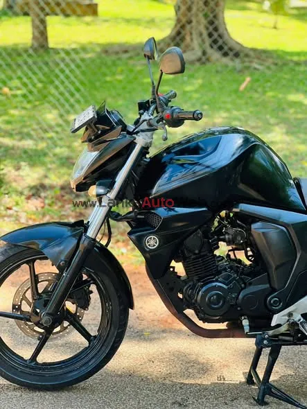 YAMAHA FZ V2 photo 4 in Anuradhapura, Anuradhapura