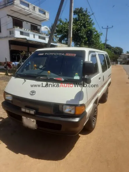For sale ..... Townace cr27 54-×××× photo 3 in Kalmunai, Ampara