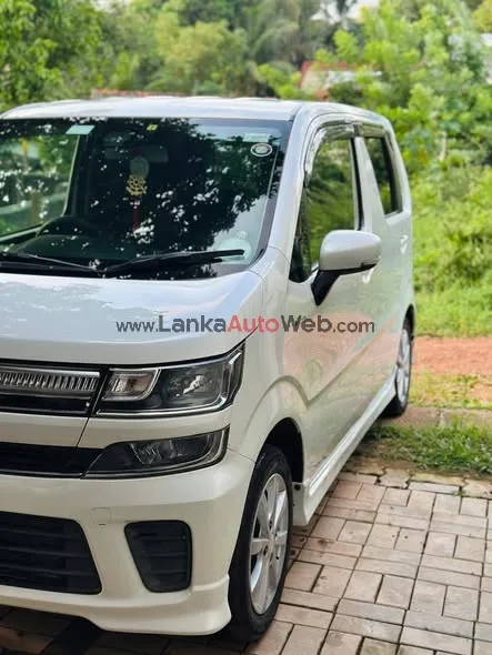 Suzuki wagonr fz safty photo 2 in Kalutara, Kalutara
