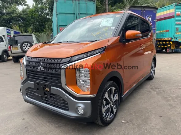 Mitsubishi eK X | Hybrid | 2024 | PUSH START | Regsitered photo 5 in Gampola, Kandy