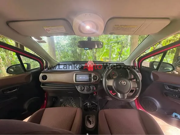 Toyota Vitz – 2012 Registered KSP130 Jwela edition Call 0766307945 photo 2 in Hambantota, Hambantota