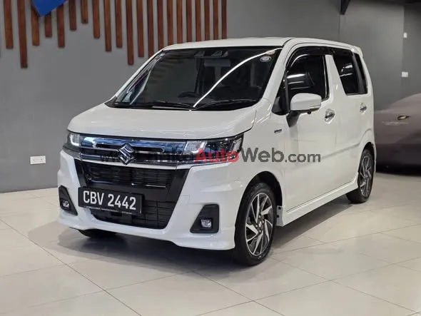 2025 Suzuki Wagon R Custom ZX / 360 Camera photo 3