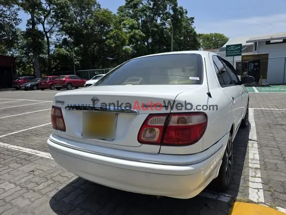 Nissan N16, carefully used vehicle photo 3 in Moratuwa, Colombo