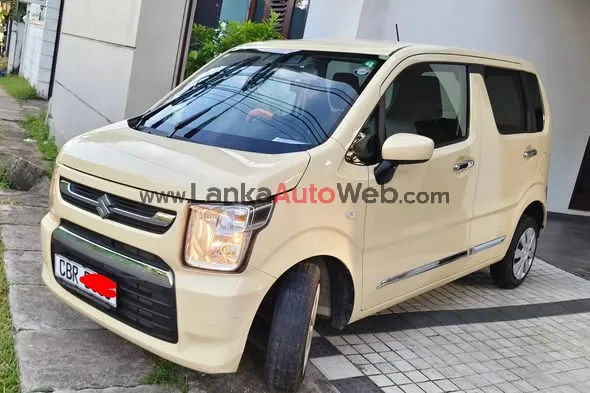 SUSZKI WAGON FX SAFETY PUSH START 2024 REJESTED 2025 1ST OWNER photo 1 in Panadura, Kalutara