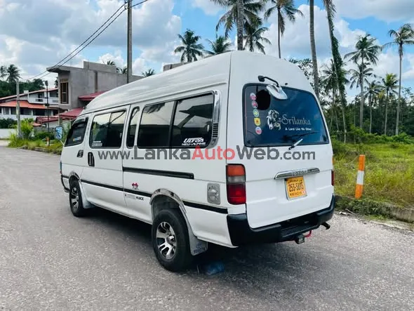 TOyota Dolphin LH123 photo 2 in Delgoda, Gampaha