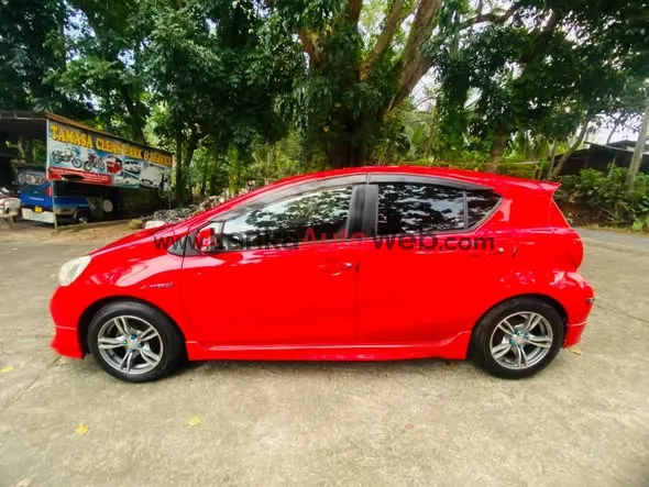 TOYOTA AQUA S GRADE LIMITED – SOFT LEATHER photo 3 in Delgoda, Gampaha