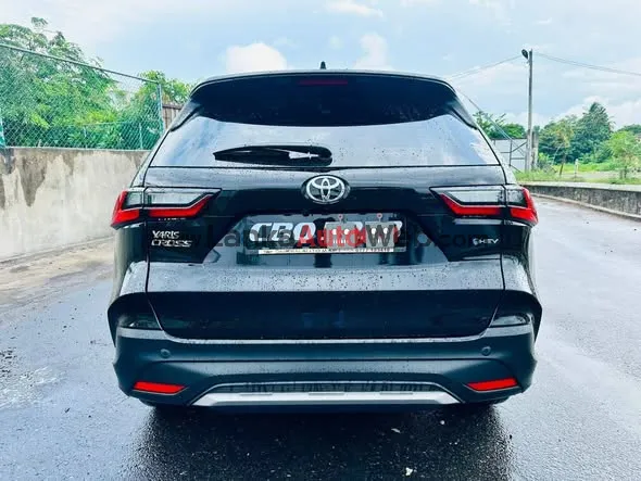 Yaris Cross (Highest Grade) 2025 photo 2 in Kottawa, Colombo