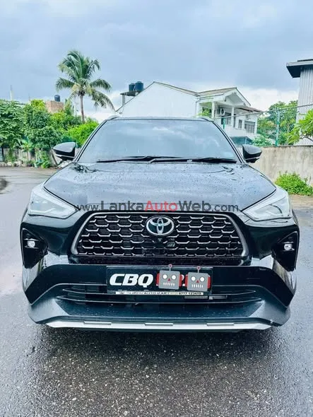 Yaris Cross (Highest Grade) 2025 photo 5 in Kottawa, Colombo