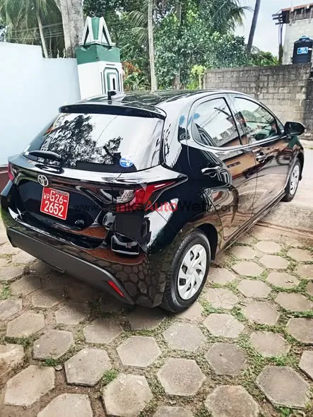 Toyota Yaris Xsefety photo 1