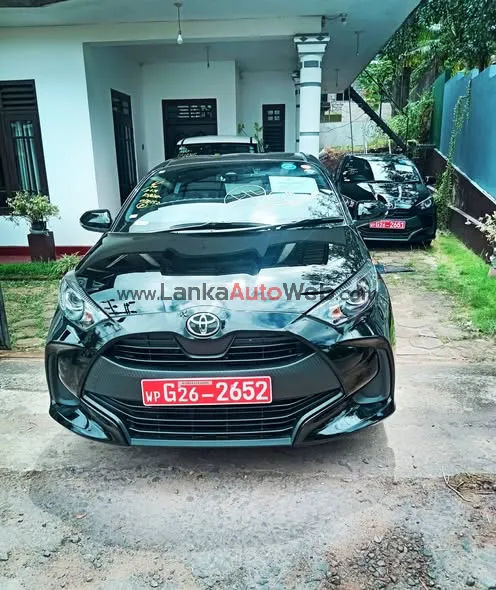 Toyota Yaris Xsefety photo 2