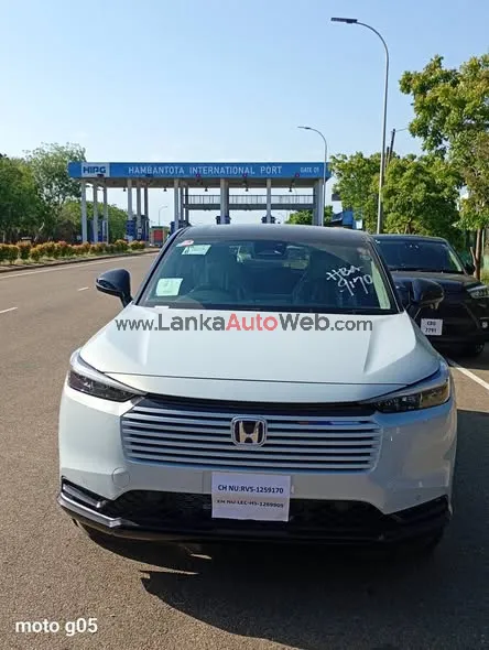 2025, Honda vezel z play photo 3