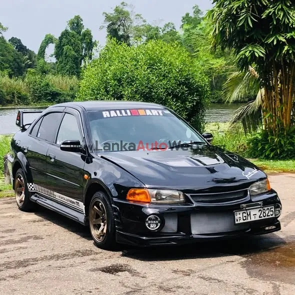 Mitsubishi Lancer CK2 2001/2002 photo 5 in Panadura, Kalutara