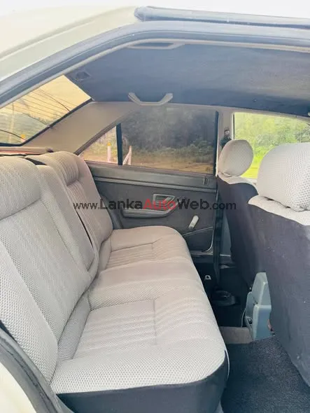 Peugeot 405 photo 3 in Dodangoda, Kalutara