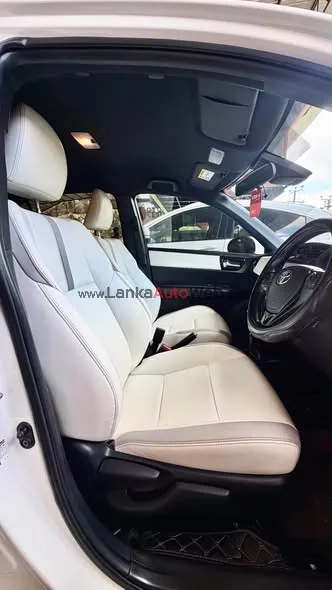 Toyota Axio WXB 2018 Ivory Edition photo 3 in Kandy, Kandy