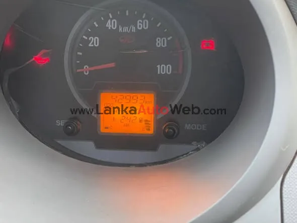 New Tayar New Batari Low Mileage photo 4 in Galle, Galle