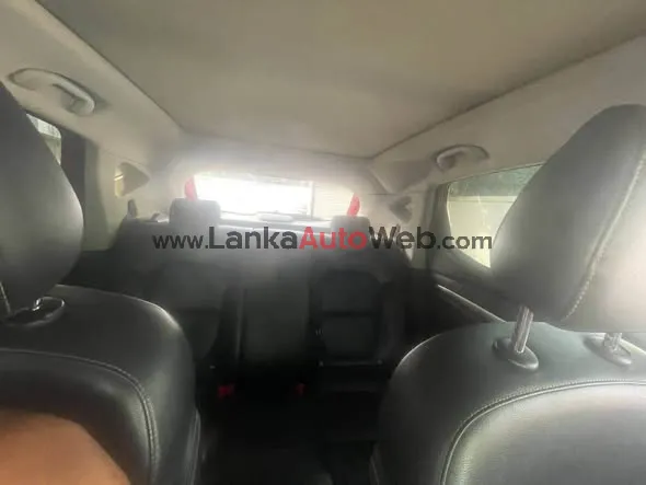 FOR SALE MG ZS AUTOMATIC PETROL 1000CC 2018,KM 126,000 URGENT SALE photo 2