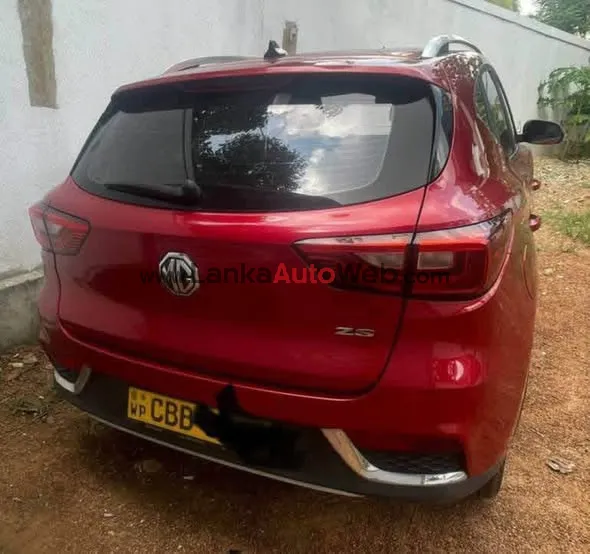 FOR SALE MG ZS AUTOMATIC PETROL 1000CC 2018,KM 126,000 URGENT SALE photo 5