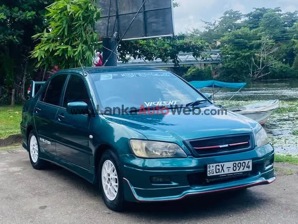 Mitsubishi Lancer CS3 2001/2002 photo 1 in Moratuwa, Colombo