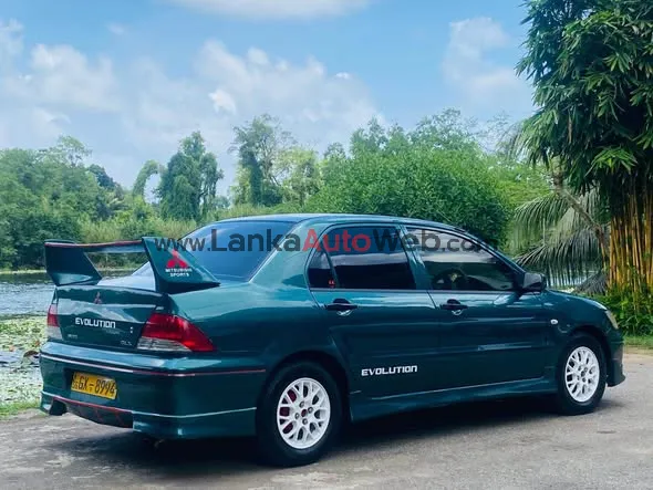 Mitsubishi Lancer CS3 2001/2002 photo 2 in Moratuwa, Colombo
