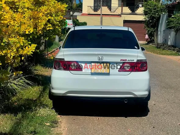 Honda Fit Aria 2007/2010 photo 1 in Moratuwa, Colombo