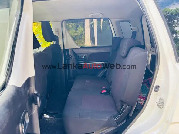 Suzuki Wagon R Sitingray 2018/2019 photo 5 in Moratuwa, Colombo