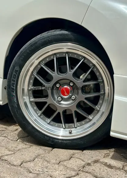 TOYOTA ROOMY CUSTOM-GT TURBO GR SPORT 2023/25 photo 2