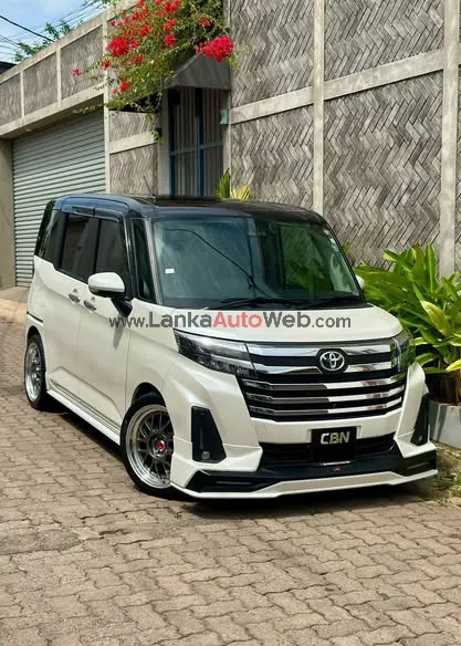 TOYOTA ROOMY CUSTOM-GT TURBO GR SPORT 2023/25 photo 5