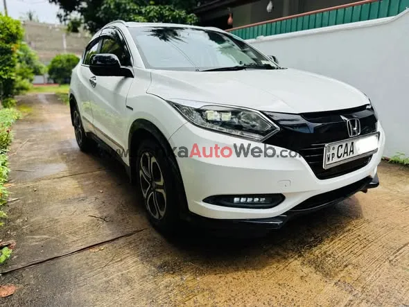 Honda Vezel 2014 Z Grade – Orange Package photo 5 in Panadura, Kalutara
