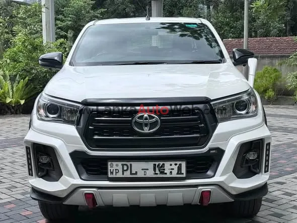Toyota Hilux original Rocco B5 2018/2019 photo 5 in Mawanella, Kegalle