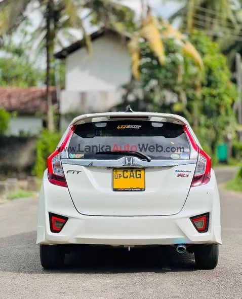 Yom2015 Yor2015 photo 5 in Gampaha, Gampaha