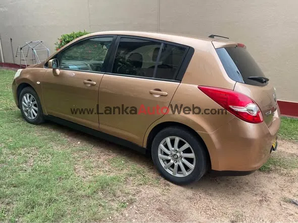 Nissan Tiida 2008/2011 photo 4 in Mount Lavinia, Colombo
