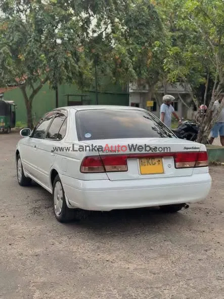 Well-maintained Nissan FB15 in excellent running condition. photo 4 in Polonnaruwa, Polonnaruwa