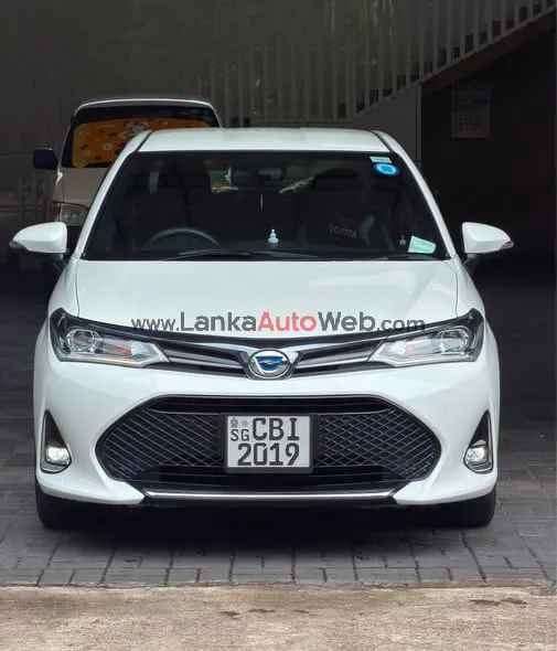 TOYOTA AXIO WXB 2019 photo 1 in Ratnapura, Ratnapura