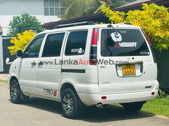 Toyota Noha KR42 2000/2005 photo 2 in Kalutara, Kalutara
