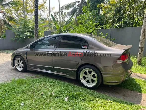 Honda Civic FD 4 2010/2011 photo 3 in Kandy, Kandy