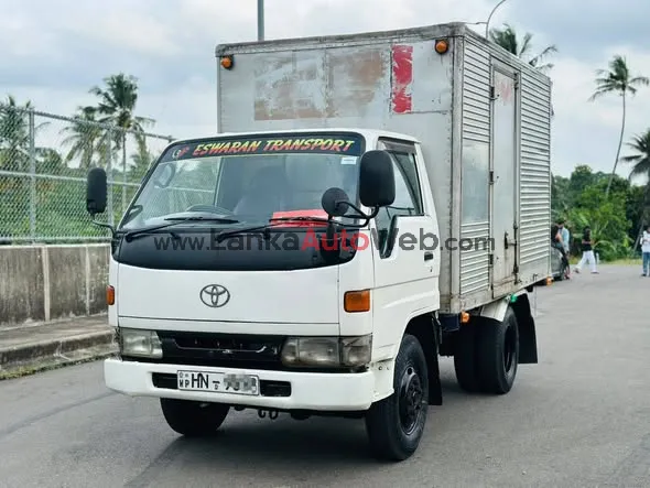 Toyota Dayana Feet 10.5 photo 5