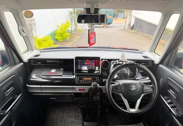 Suzuki Spacia Custom Hybrid