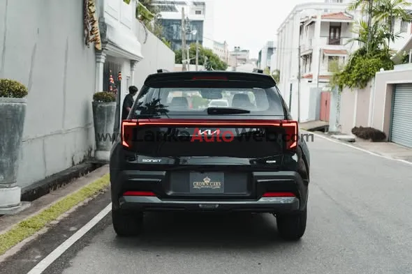 2026 KIA SONET GTX+ | 1.0L TURBO | AURORA BLACK photo 3