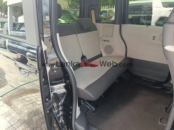 Honda N box 2024 Unregistered photo 3 in Kottawa, Colombo