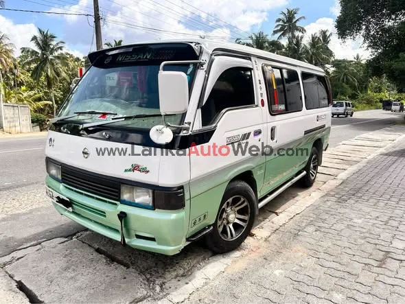 Nissan caravan