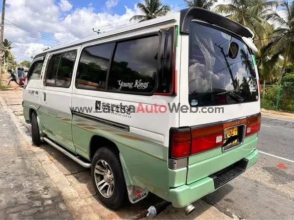 Nissan caravan photo 2 in Kurunegala, Kurunegala
