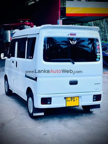 Kurunegala Suzuki Every DA 17 photo 2 in Kurunegala, Kurunegala