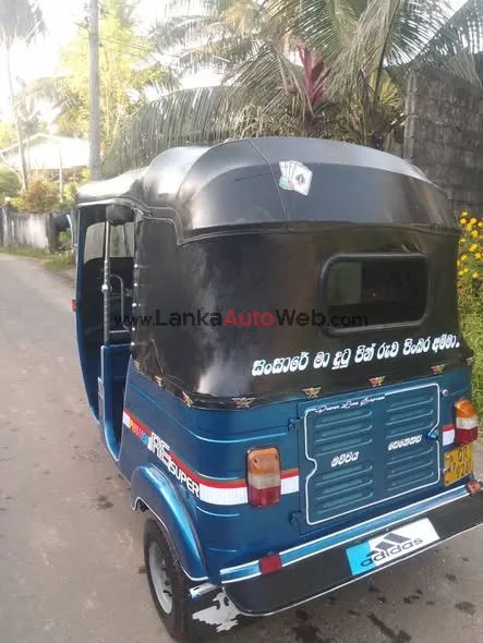 2008/BAJAJ THREEWEEL photo 3
