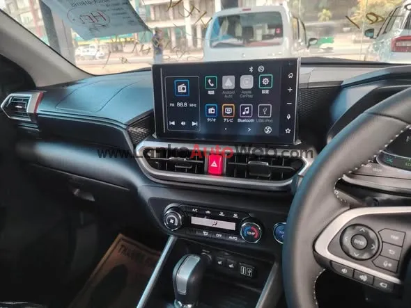 Unregistered Toyota Raize Z Hybrid photo 3 in Nittambuwa, Gampaha
