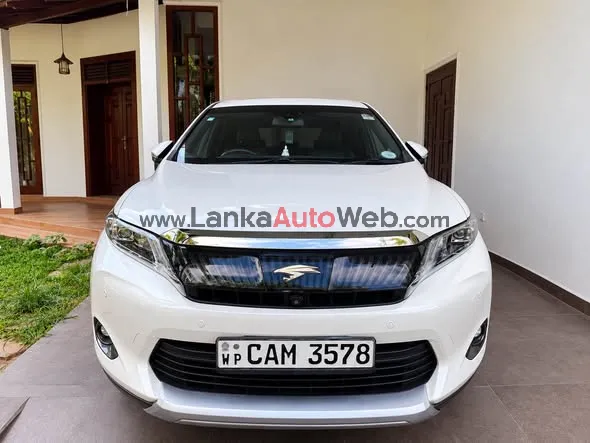 Toyota harrier 2015 hybrid photo 3 in Piliyandala, Colombo