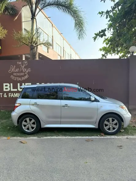 Toyota IST for Sale photo 2